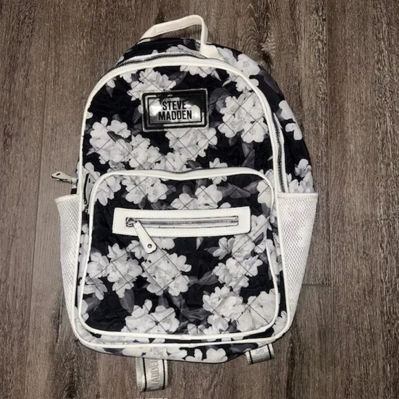 Steve Madden | Bags | Steven Madden Floral Quilted 6 